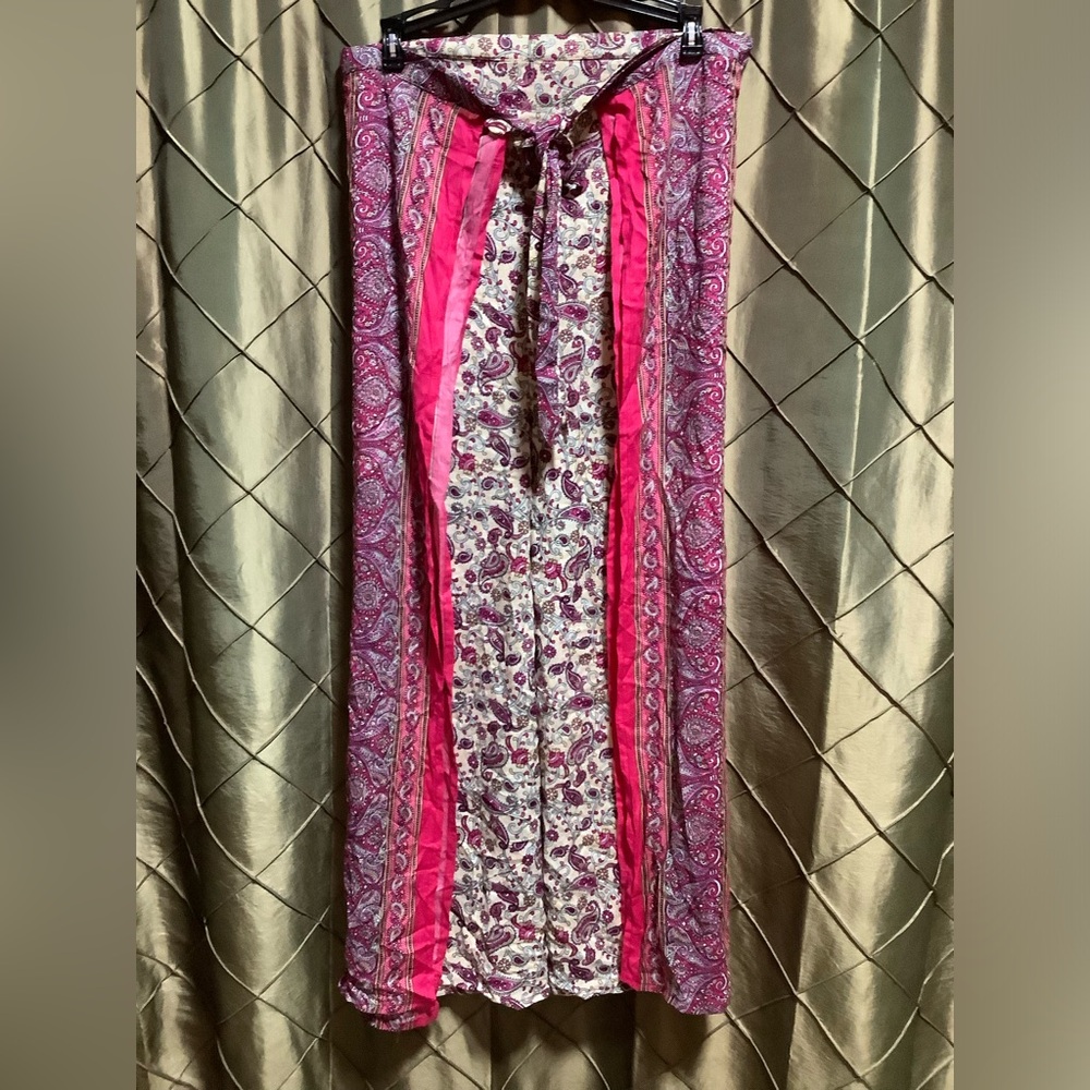 NWOT- Tie Waist Side Split Rayon Pants
